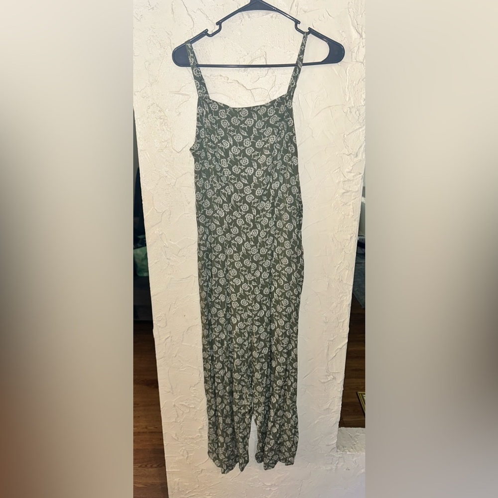 Old Navy Sage Floral Romper